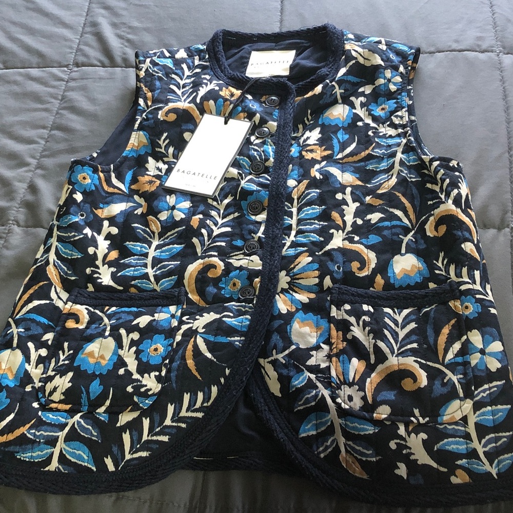 Bagatelle Navy Blue Floral Quilted Vest